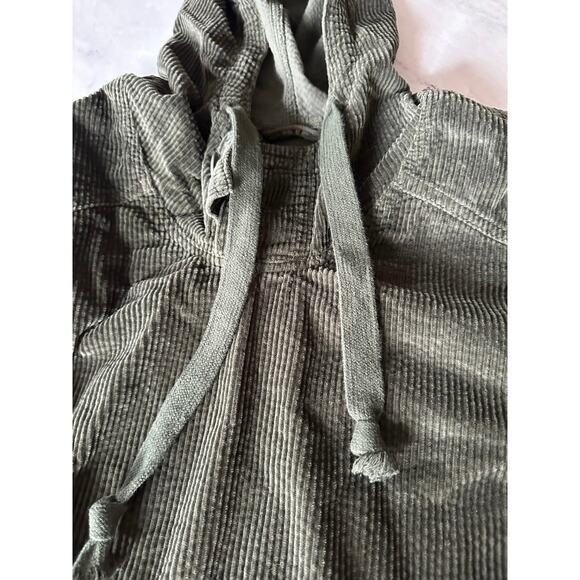 American Eagle corduroy hooded green pullover XS long sleeve green women’s - Picture 3 of 8